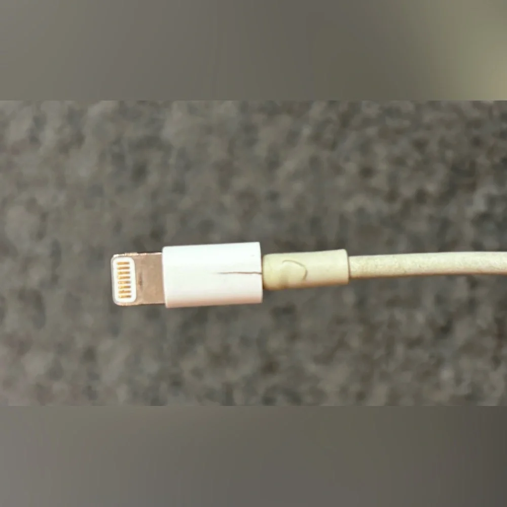 Genuine OEM Apple iPhone Lightning to USB Cable Charger Cord Original